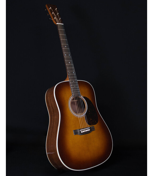 Martin D-28 Ambertone with Case