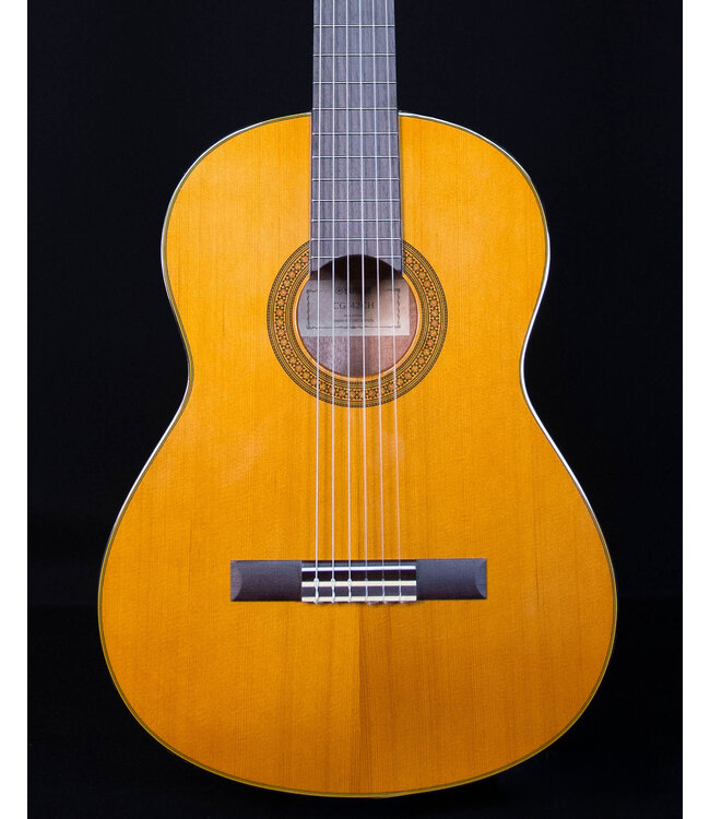 Yamaha CG142CH Classical Acoustic Guitar