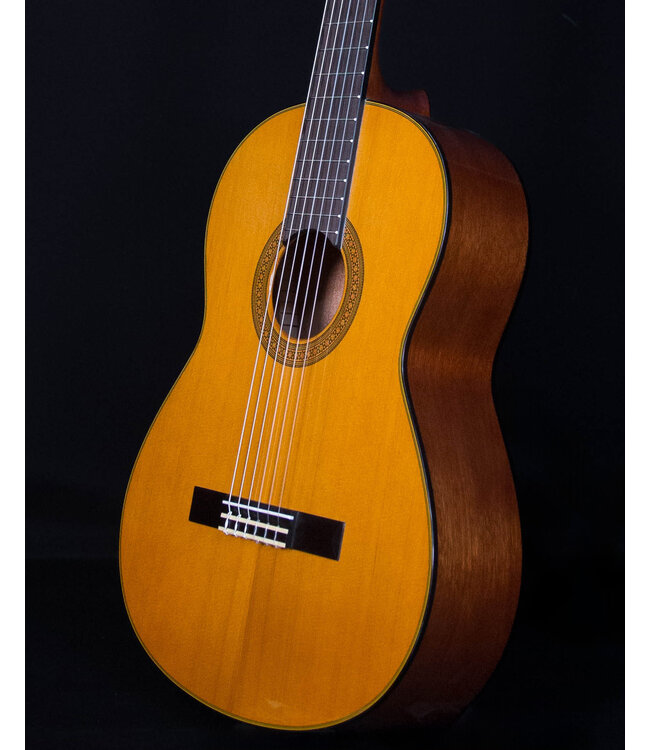 Yamaha CG142CH Classical Acoustic Guitar