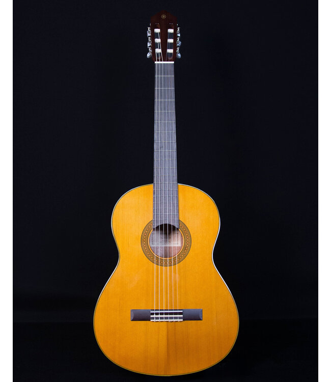 Yamaha CG142CH Classical Acoustic Guitar