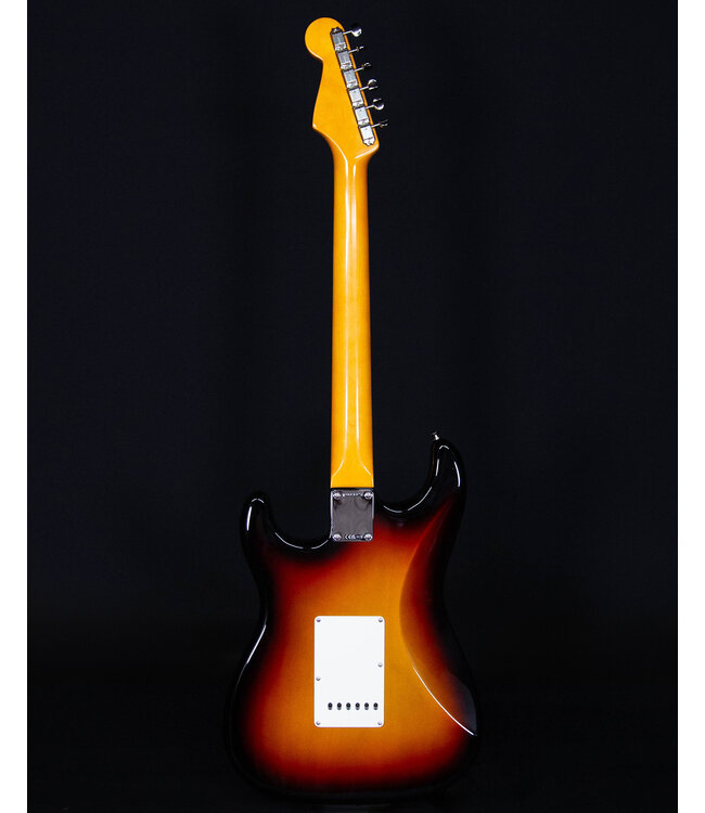 Fender  American Vintage II 1961 Stratocaster®, Rosewood Fingerboard, 3-Color Sunburst
