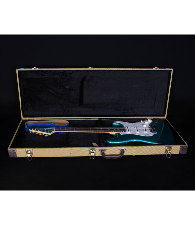 Fender Special Run Sparkle American Series Stratocaster, Teal Sparkle - Used