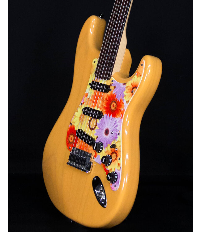 Fender American 60th Anniversary Stratocaster with Case, Butterscotch, 2016 - Used