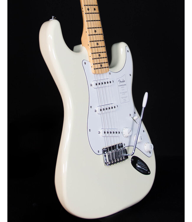 Fender Standard Stratocaster, Maple FB, Olympic White