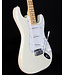 Fender Standard Stratocaster, Maple FB, Olympic White