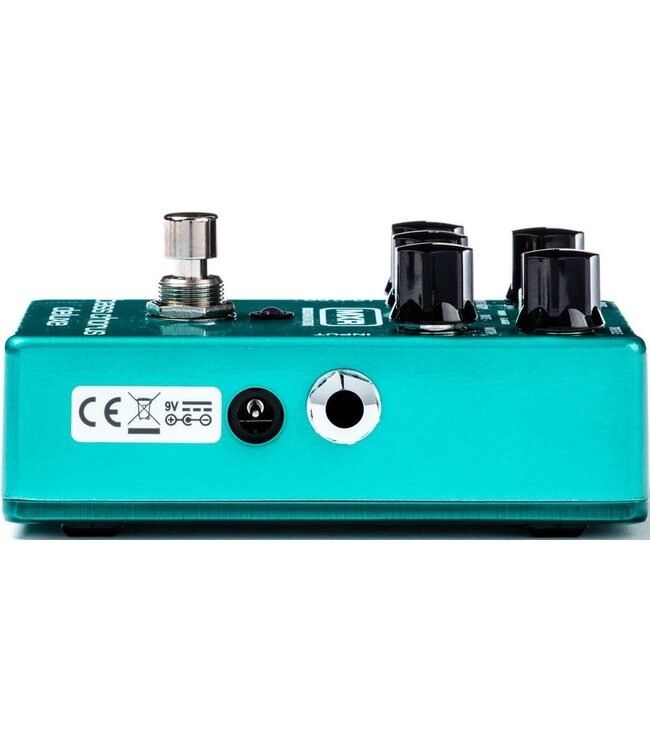 MXR M83 Bass Chorus Deluxe Pedal
