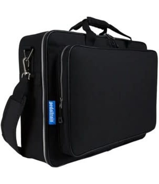 Pedaltrain Classic 3 Pedal Board with Deluxe MX Soft Case