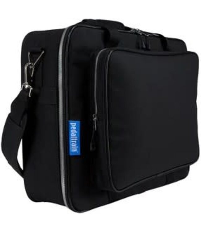 Pedaltrain Novo 18 Pedal Board with Deluxe MX Soft Case