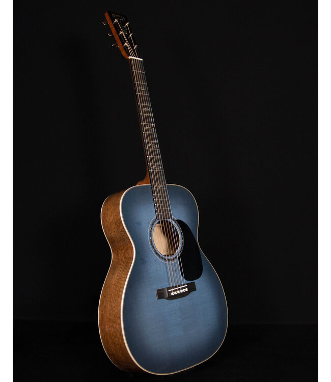 Martin CEO-11 Signature Edition Acoustic, New Horizons Blue Burst