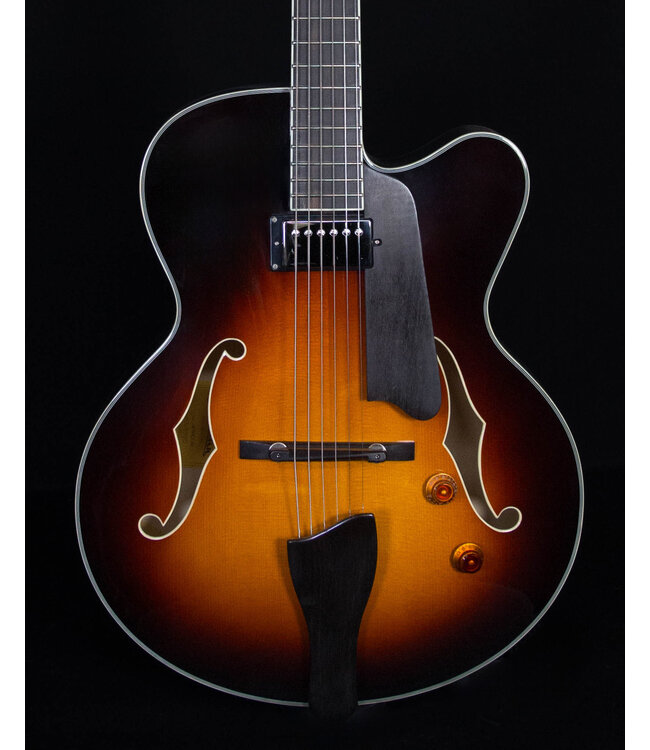 Eastman AR503CE with Case, Sunburst