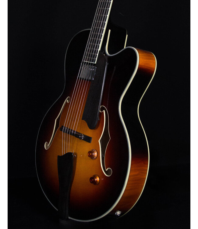 Eastman AR503CE with Case, Sunburst