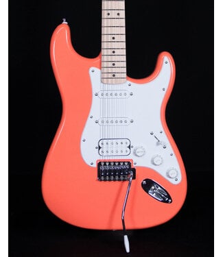Squier Squier Sonic Stratocaster HSS, Maple FB, Tahitian Coral