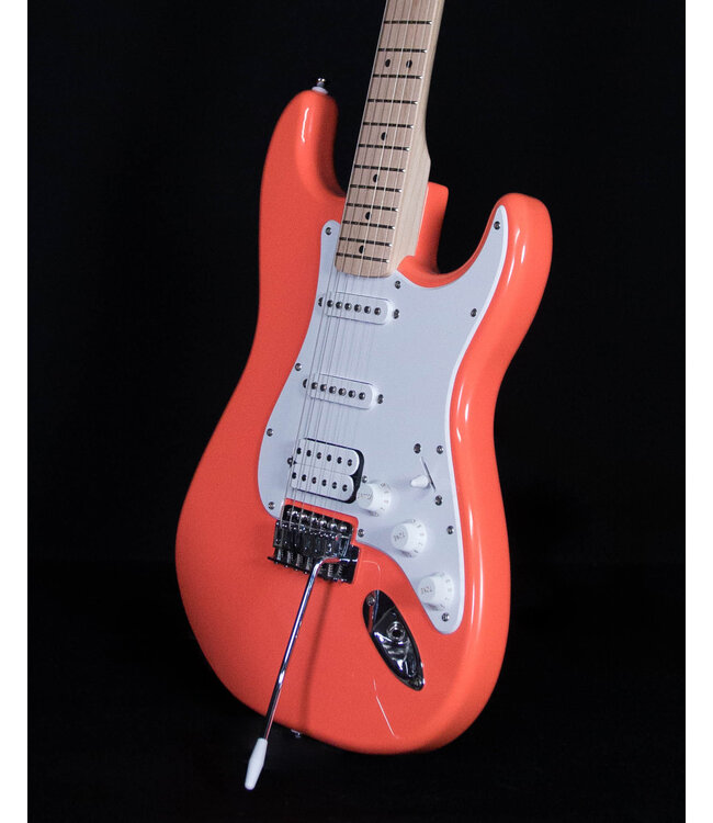 Squier Sonic Stratocaster HSS, Maple FB, Tahitian Coral