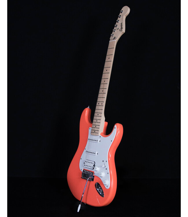 Squier Sonic Stratocaster HSS, Maple FB, Tahitian Coral