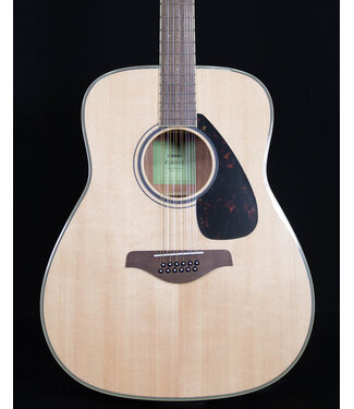 Yamaha Yamaha FG820-12  Solid Spruce Top, Mahogany Back and Sides, Natural