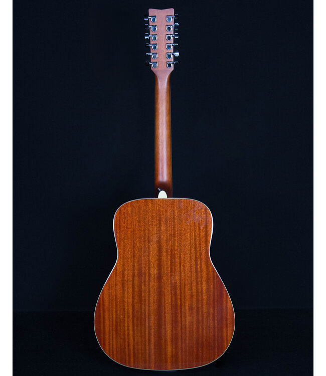 Yamaha FG820-12  Solid Spruce Top, Mahogany Back and Sides, Natural