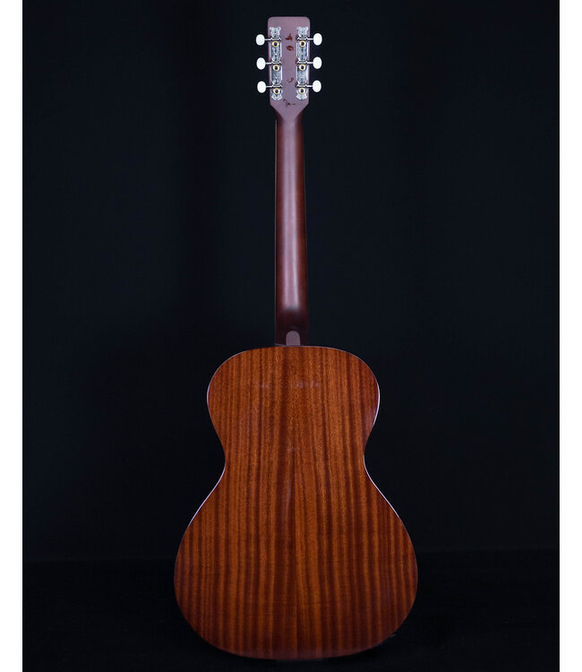 Jim Dandy Concert LTD, Solid Top, Walnut FB, Heritage Burst