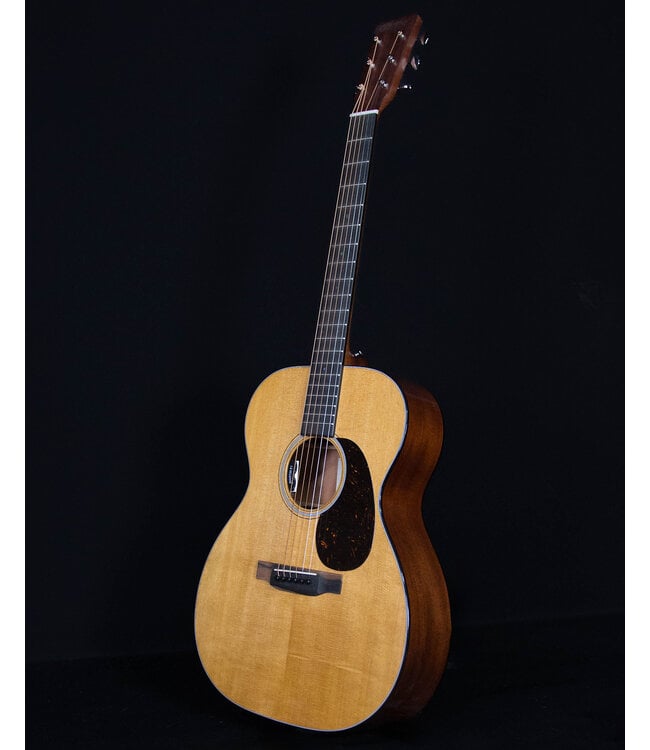 Martin 000E Retro Plus Mahogany Acoustic Electric, LR Baggs Pickup, Bag Included