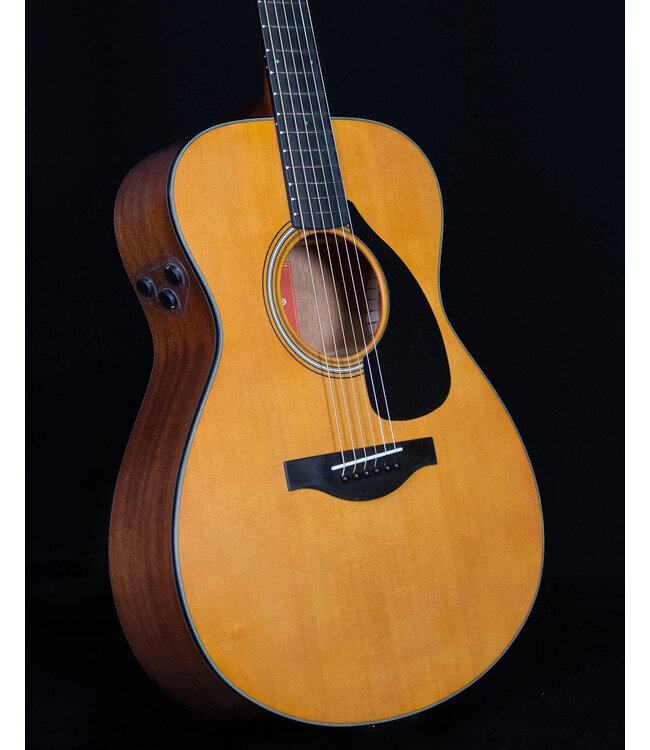 Yamaha FSX3 Red Label Concert Acoustic Guitar with Atmosfeel Pickup, Hard Bag