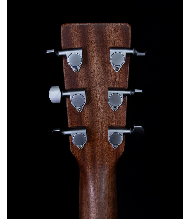 Martin DJr-10e Streetmaster