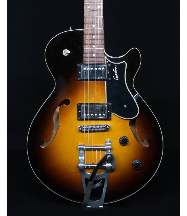 Godin Montreal Premiere with Gig bag, Sunburst, 2013 - USED