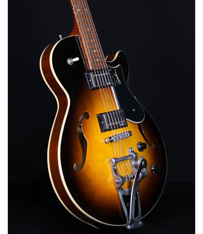 Godin Montreal Premiere with Gig bag, Sunburst, 2013 - USED