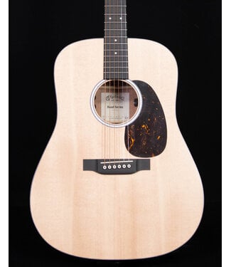Martin Martin D-10E, Sitka Spruce Top with Soft Shell Case