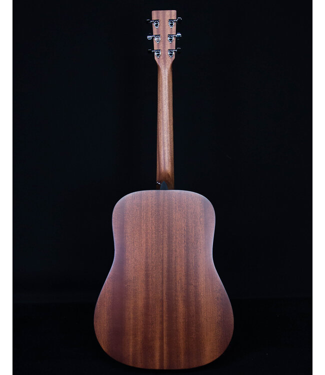 Martin D-10E, Sitka Spruce Top with Soft Shell Case