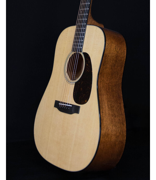 Martin D-18 Standard Series Acoustic - 2025