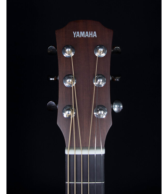 Yamaha CSF1M Parlor Size, Solid Sitka Top, Mahogany Back and Sides, Translucent Black