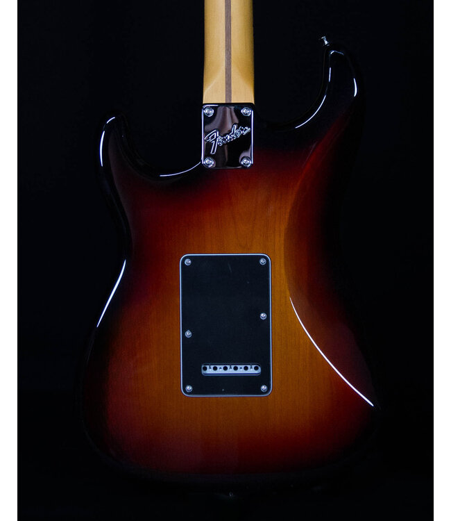 Fender American Pro Classic Stratocaster, Maple FB, 3-Color Sunburst