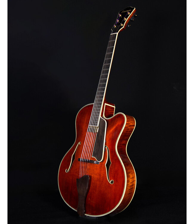 Eastman AR810CE, Natural with Hardshell Case, 2007 - USED