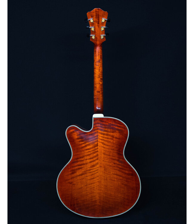 Eastman AR810CE, Natural with Hardshell Case, 2007 - USED