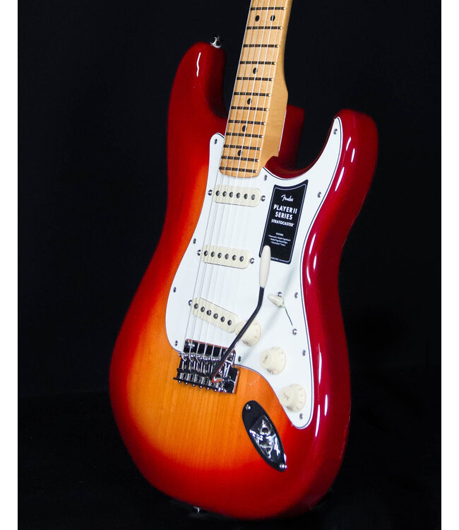 Fender Player II Stratocaster, Maple FB, Chambered Ash, Aged Cherry Burst
