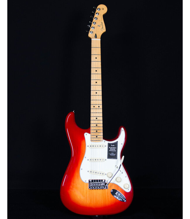 Fender Player II Stratocaster, Maple FB, Chambered Ash, Aged Cherry Burst