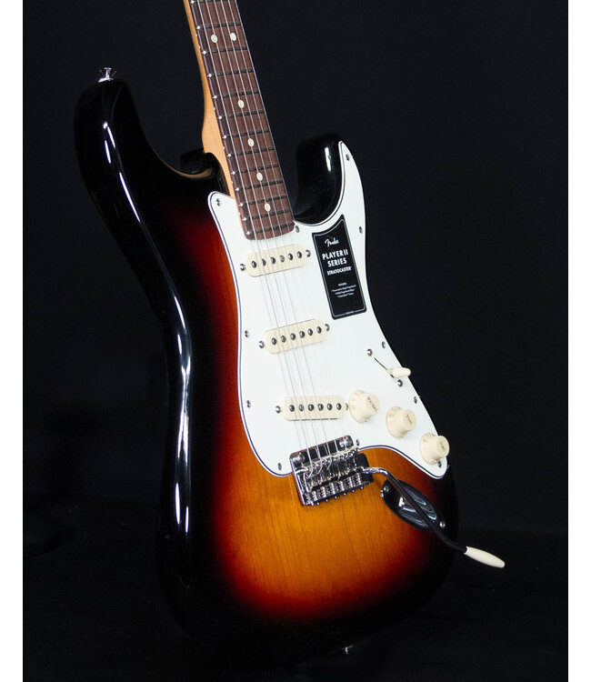 Fender Player II Stratocaster, Rosewood FB, 3-Color Sunburst