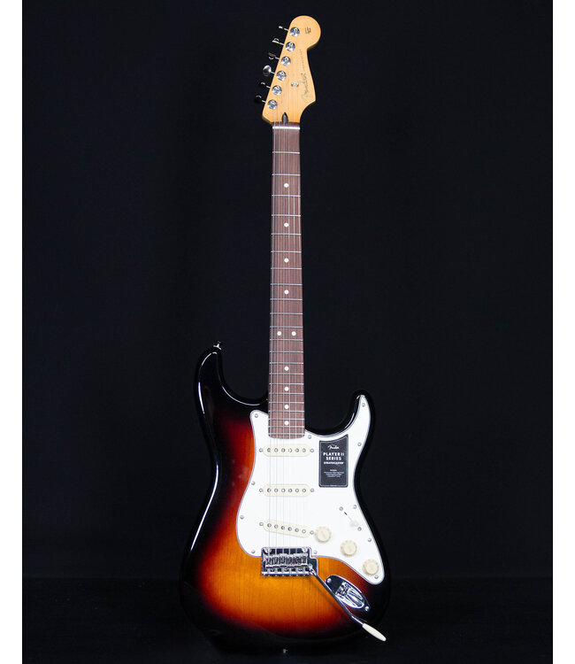 Fender Player II Stratocaster, Rosewood FB, 3-Color Sunburst