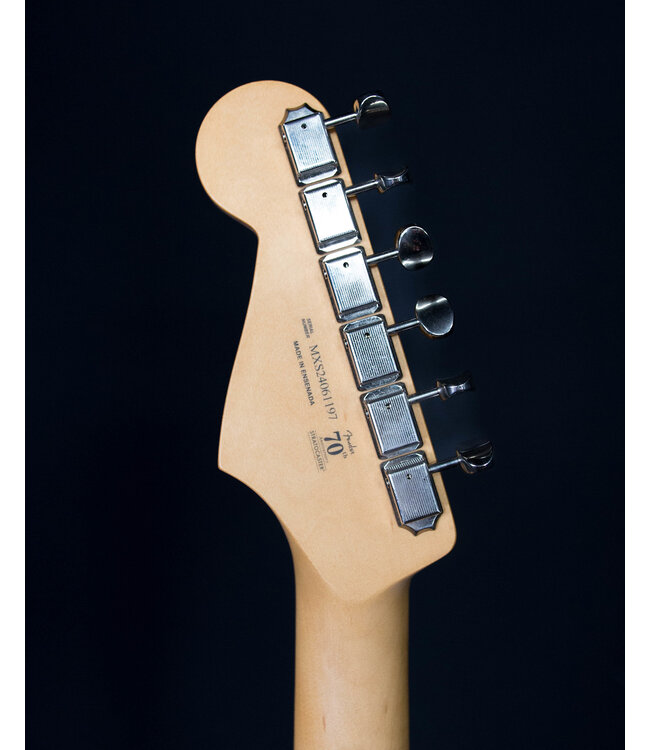 Fender Player II Stratocaster, Rosewood FB, 3-Color Sunburst