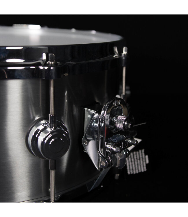 DW 14" x 6.5" Collector's Series 1mm Alumunum Snare Drum with Diecast Hoops