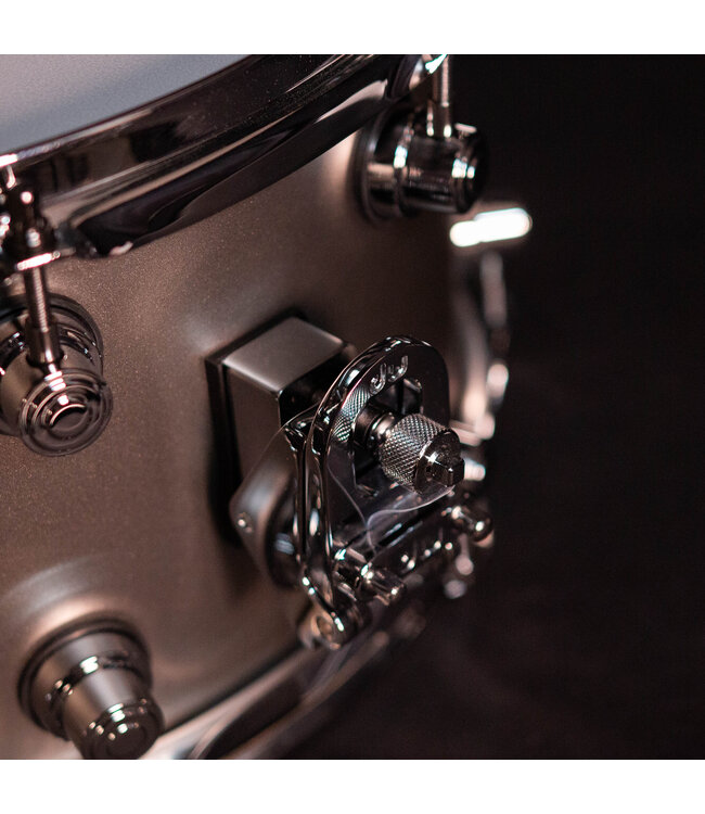 DW 14" x 7" Design Series Limited Snare Drum, Titanium Satin