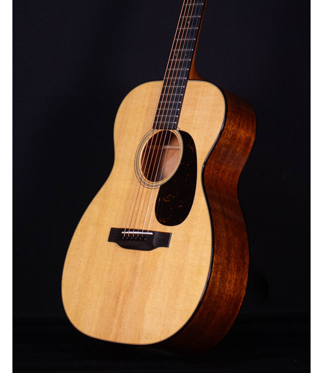 Martin 00-18 Standard Series Acoustic