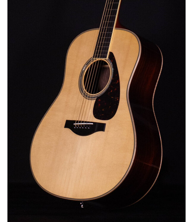 Yamaha LL16 ARE Original Jumbo Acoustic Electric Guitar, Natural