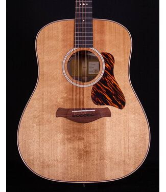 Taylor Taylor Gold Label 710e Dreadnought Acoustic Guitar