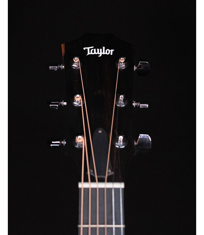 Taylor 212ce Grand Concert Acoustic Guitar