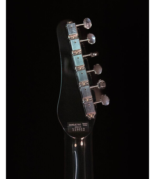 Danelectro 56 Baritone, Red Metalflake