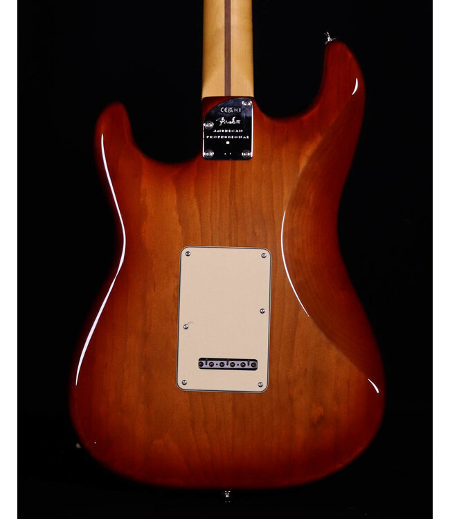 Fender American Professional II Stratocaster, Maple FB, Sienna Sunburst