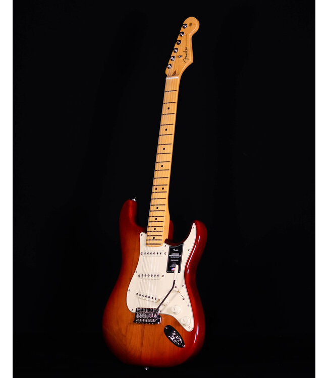 Fender American Professional II Stratocaster, Maple FB, Sienna Sunburst