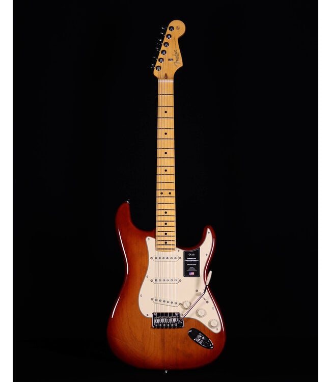 Fender American Professional II Stratocaster, Maple FB, Sienna Sunburst