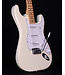 Fender Standard Stratocaster, Maple FB, Olympic White