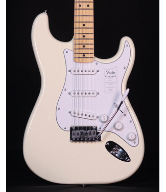 Fender Fender Standard Stratocaster, Maple FB, Olympic White